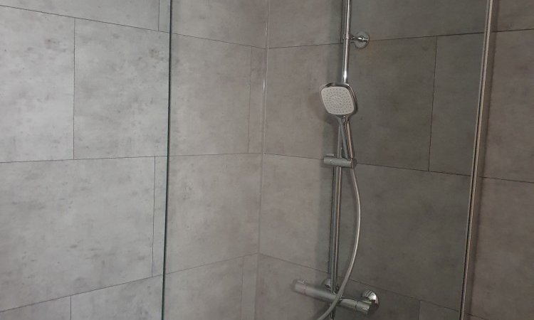 Rénovation de salle de bain à Villeneuve d'Ascq Concept 3D