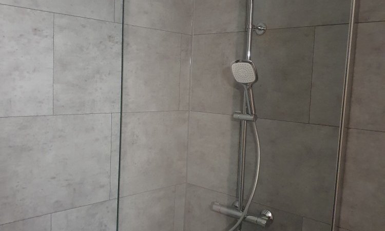 Rénovation de salle de bain à Villeneuve d'Ascq Concept 3D