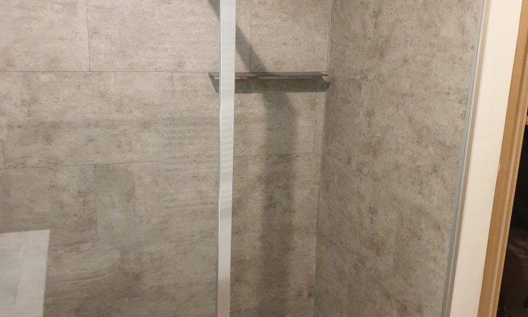 Salle de bain entièrement rénovée à Lens Concept 3D